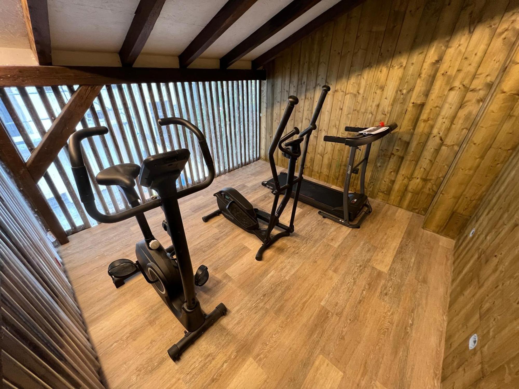 Esprit Jaune - Cosy Studio Salengro - Sauna & Sport Club Mulhouse Eksteriør bilde